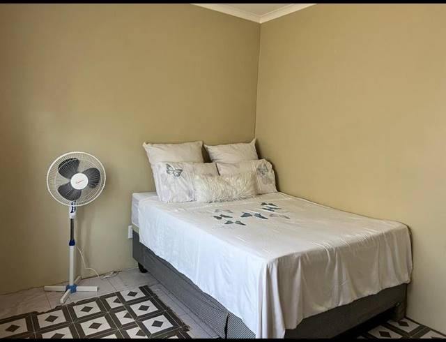2 BEDROOM HOUSE FOR SALE IN SALFIN